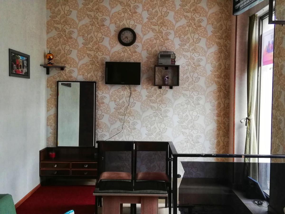 Hostel Violet Tiflis Exterior foto