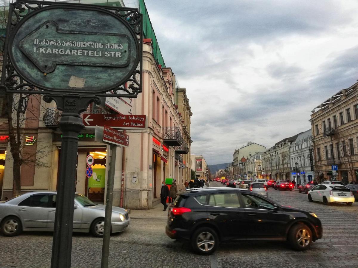 Hostel Violet Tiflis Exterior foto