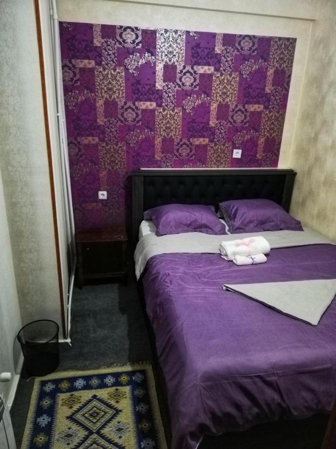 Hostel Violet Tiflis Exterior foto